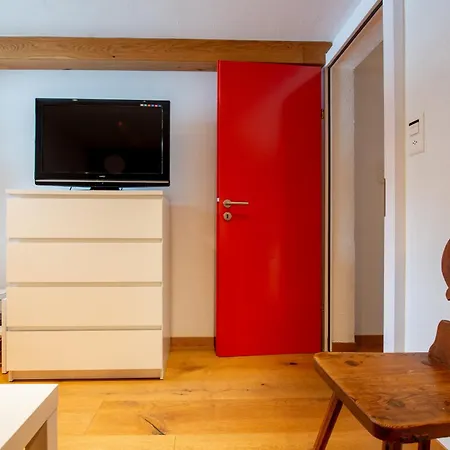 Apartamento Gaebi - *